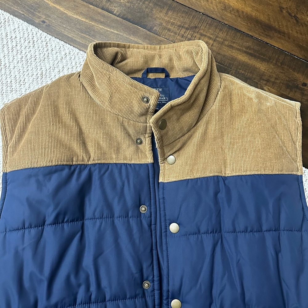 J. Crew Men's Navy and Tan Vest